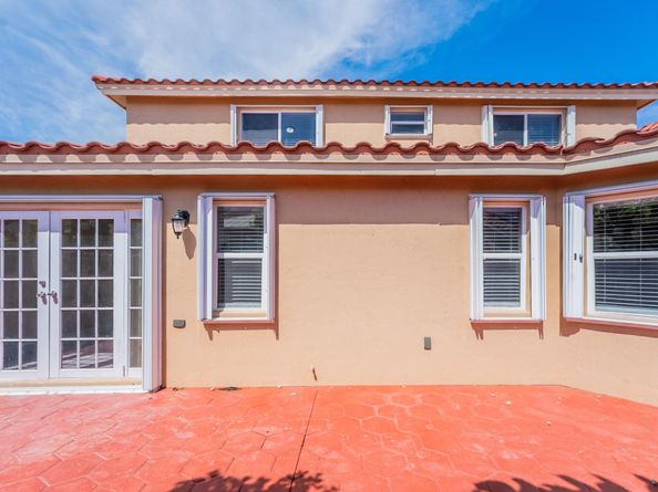 9501 SW 155th Ave, Miami FL 33196