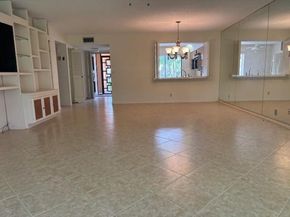 11280 Green Lake Dr 203, Boynton Beach FL 33437