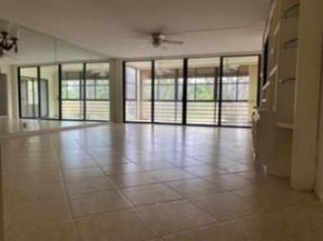 11280 Green Lake Dr 203, Boynton Beach FL 33437