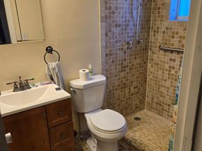 5712 NW 66th Ter, Tamarac FL 33321