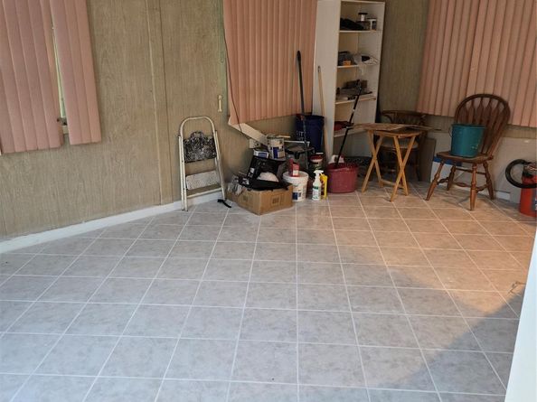 5712 NW 66th Ter, Tamarac FL 33321