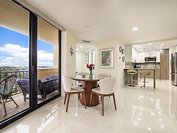 2800 N Ocean Dr