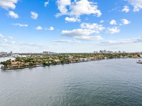 435 Bayshore Dr PH3, Fort Lauderdale FL 33304