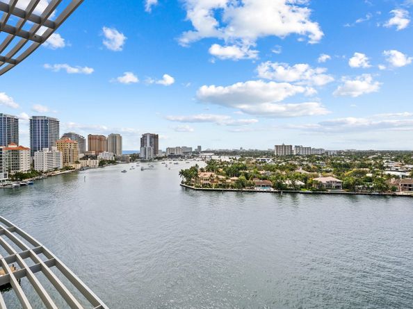 435 Bayshore Dr PH3, Fort Lauderdale FL 33304