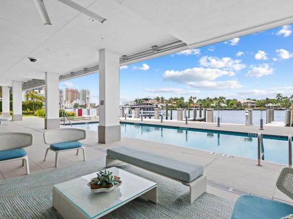 435 Bayshore Dr PH3, Fort Lauderdale FL 33304