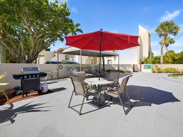 1731 Presidential Way C203, West Palm Beach FL 33401