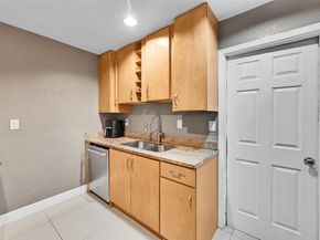 7817 SW 6th Ct, North Lauderdale FL 33068