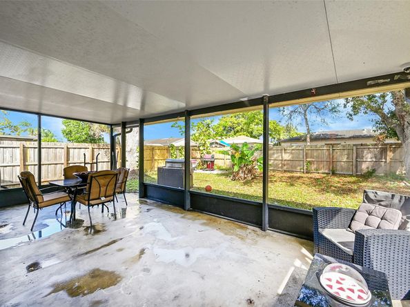 7817 SW 6th Ct, North Lauderdale FL 33068