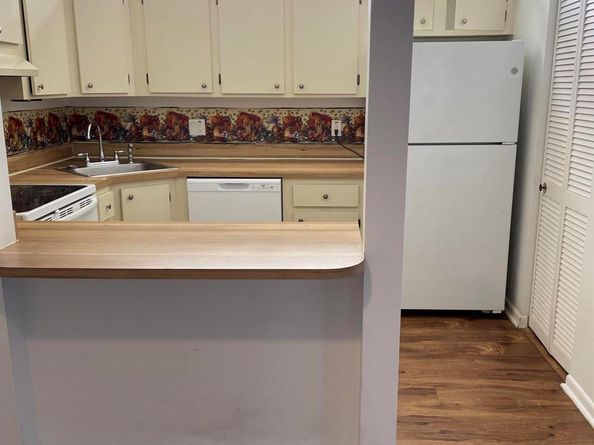 501 Shady Pine Way D1, Greenacres FL 33415