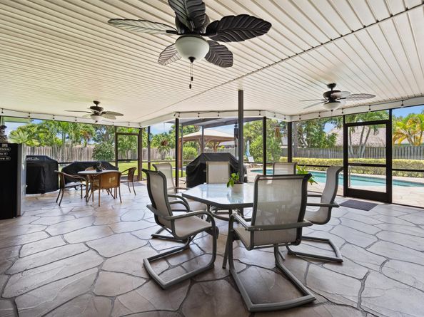 116 Santa Monica Avenue, Royal Palm Beach FL 33411