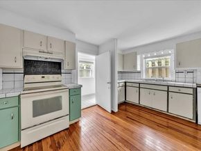 1573 NE 33rd St, Oakland Park FL 33334