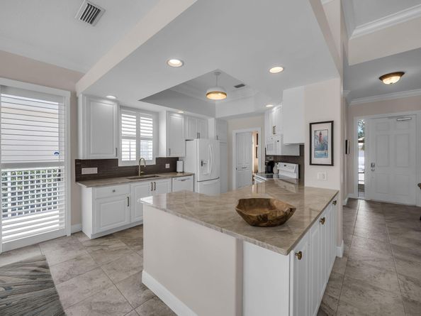 8052 Jolly Harbour Court, Wellington FL 33414