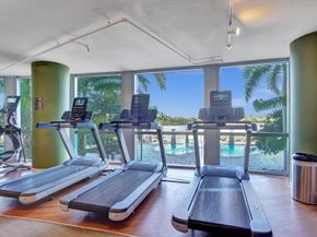 2641 N Flamingo Rd 2105n, Sunrise FL 33323