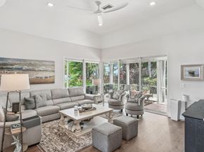 660 Forsyth Street 7, Boca Raton FL 33487