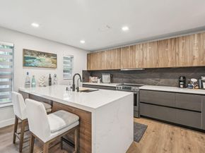 660 Forsyth Street 7, Boca Raton FL 33487