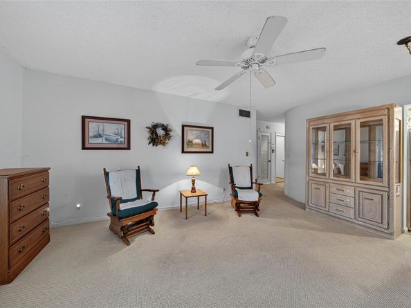 2220 NE 68th 1005, Fort Lauderdale FL 33308