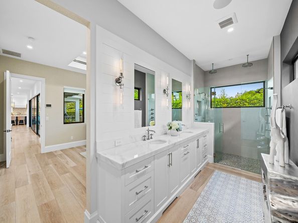 2408 NE 27th Ave, Fort Lauderdale FL 33305
