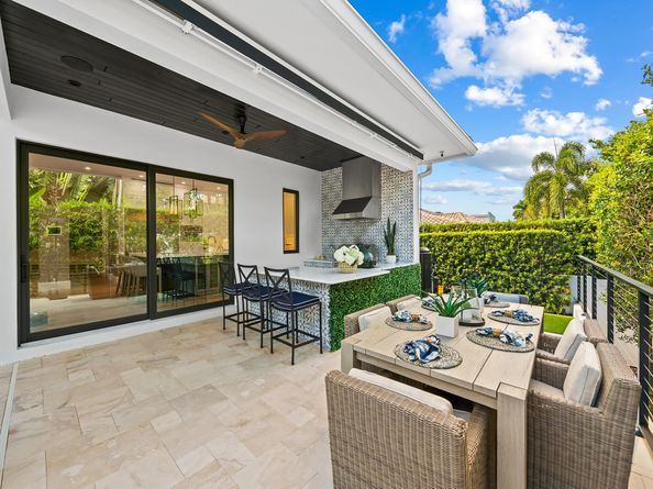 2408 NE 27th Ave, Fort Lauderdale FL 33305
