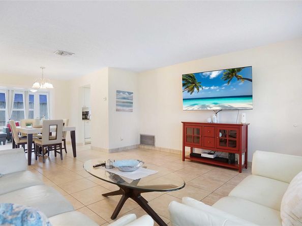 3121 E Golf Blvd, Pompano Beach FL 33064