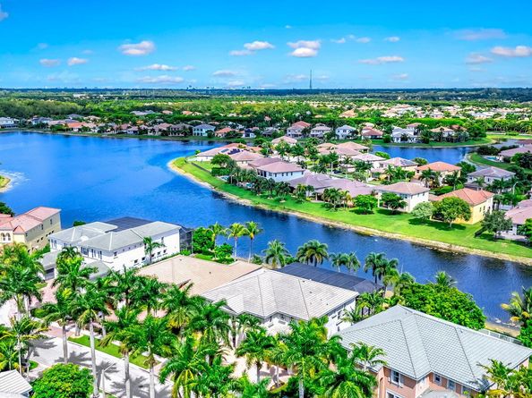 2807 Pillsbury Way, Wellington FL 33414
