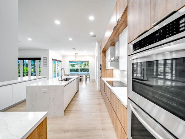 2807 Pillsbury Way, Wellington FL 33414