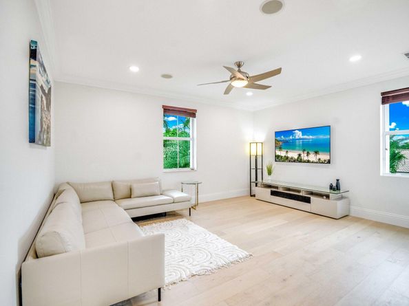 2807 Pillsbury Way, Wellington FL 33414