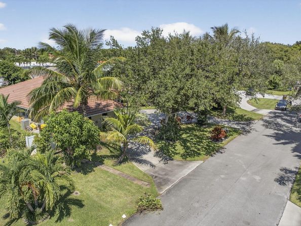 7625 Clarke Road, Lake Clarke Shores FL 33406