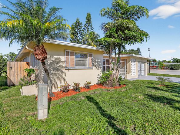 1190 NW 69th Avenue, Margate FL 33063