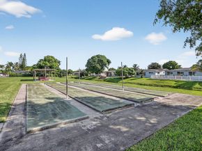 1190 NW 69th Avenue, Margate FL 33063