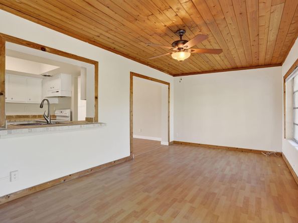 1190 NW 69th Avenue, Margate FL 33063