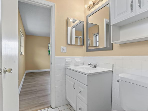 1190 NW 69th Avenue, Margate FL 33063