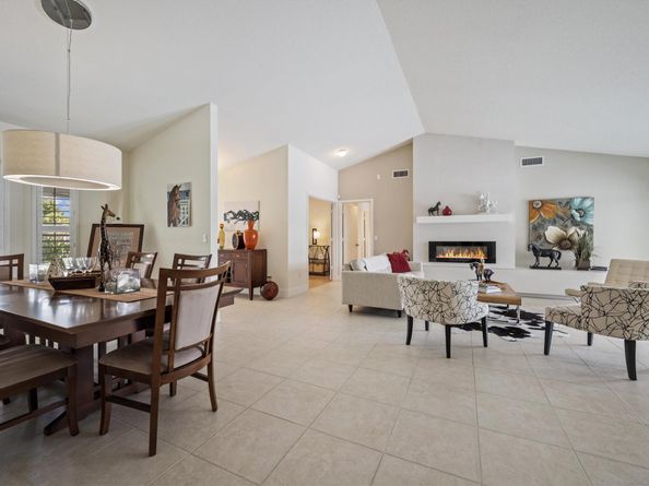 15900 Meadow Wood Drive, Wellington FL 33414