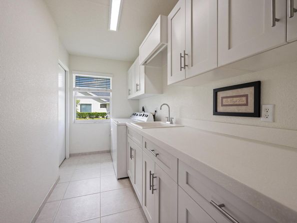 15900 Meadow Wood Drive, Wellington FL 33414