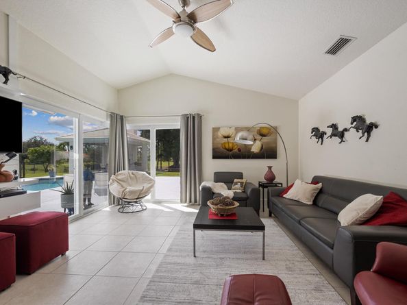 15900 Meadow Wood Drive, Wellington FL 33414