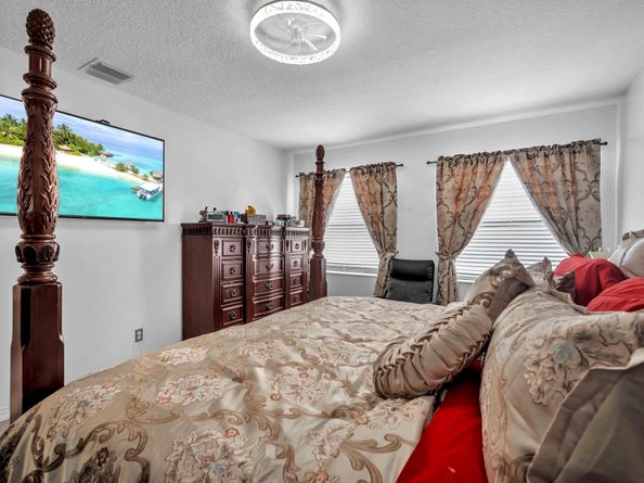 3471 NW 112th Ave, Coral Springs FL 33065