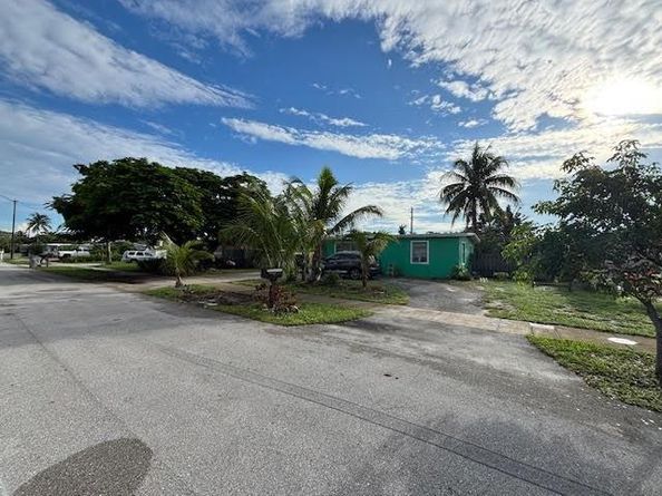 4510 NE 14th Ter, Pompano Beach FL 33064