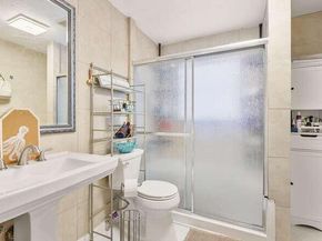 2630 NE 10th Avenue, Pompano Beach FL 33064