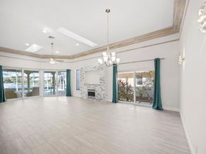 122 Eagleton Lane, Palm Beach Gardens FL 33418