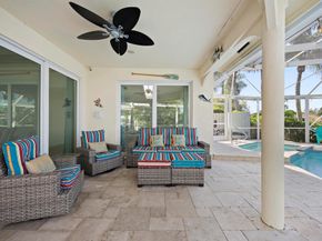 122 Eagleton Lane, Palm Beach Gardens FL 33418