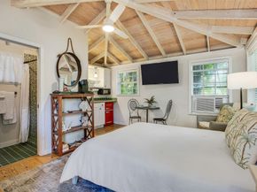 301 SW 14 Way, Fort Lauderdale FL 33312