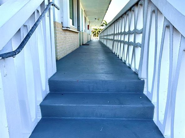 2102 Lake Osborne Drive 15, Lake Worth Beach FL 33461