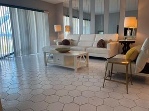 2600 N Flagler Drive 301, West Palm Beach FL 33407