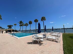 2600 N Flagler Drive 301, West Palm Beach FL 33407