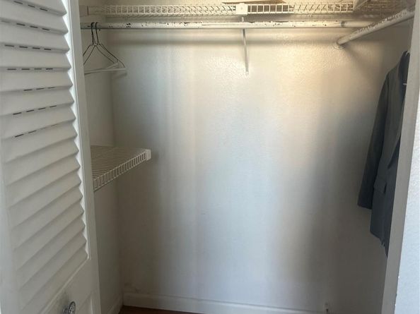 2800 Somerset Dr J107, Lauderdale Lakes FL 33311