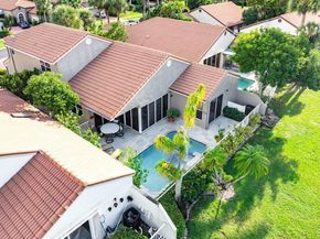 7155 Via Palomar, Boca Raton FL 33433