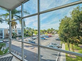 3000 NE 16th Ave 305, Oakland Park FL 33334