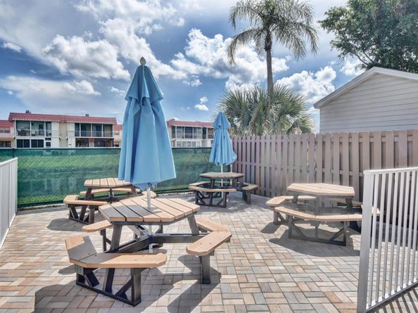 195 Monaco E 195, Delray Beach FL 33446