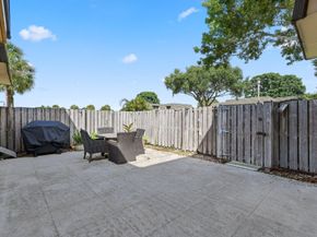 1023 10th Way, West Palm Beach FL 33407