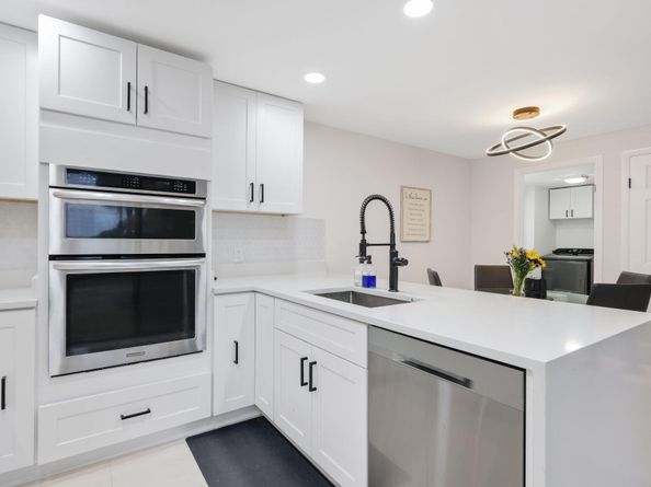 1023 10th Way, West Palm Beach FL 33407