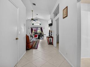 412 Trotters Lane, Greenacres FL 33413